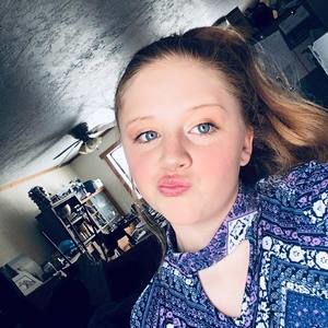 Meet your Posher, Kaitlyn